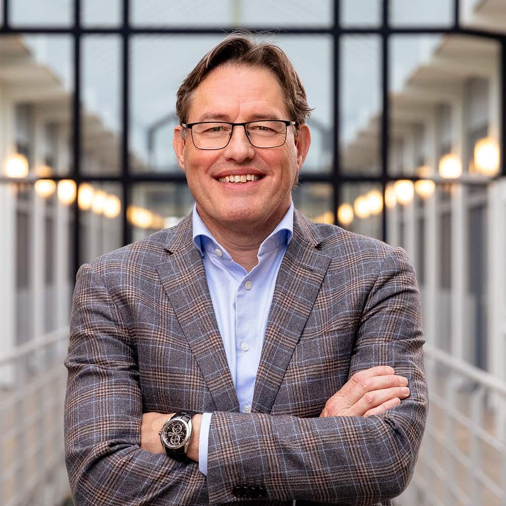 macawi-people-ton-van-oort