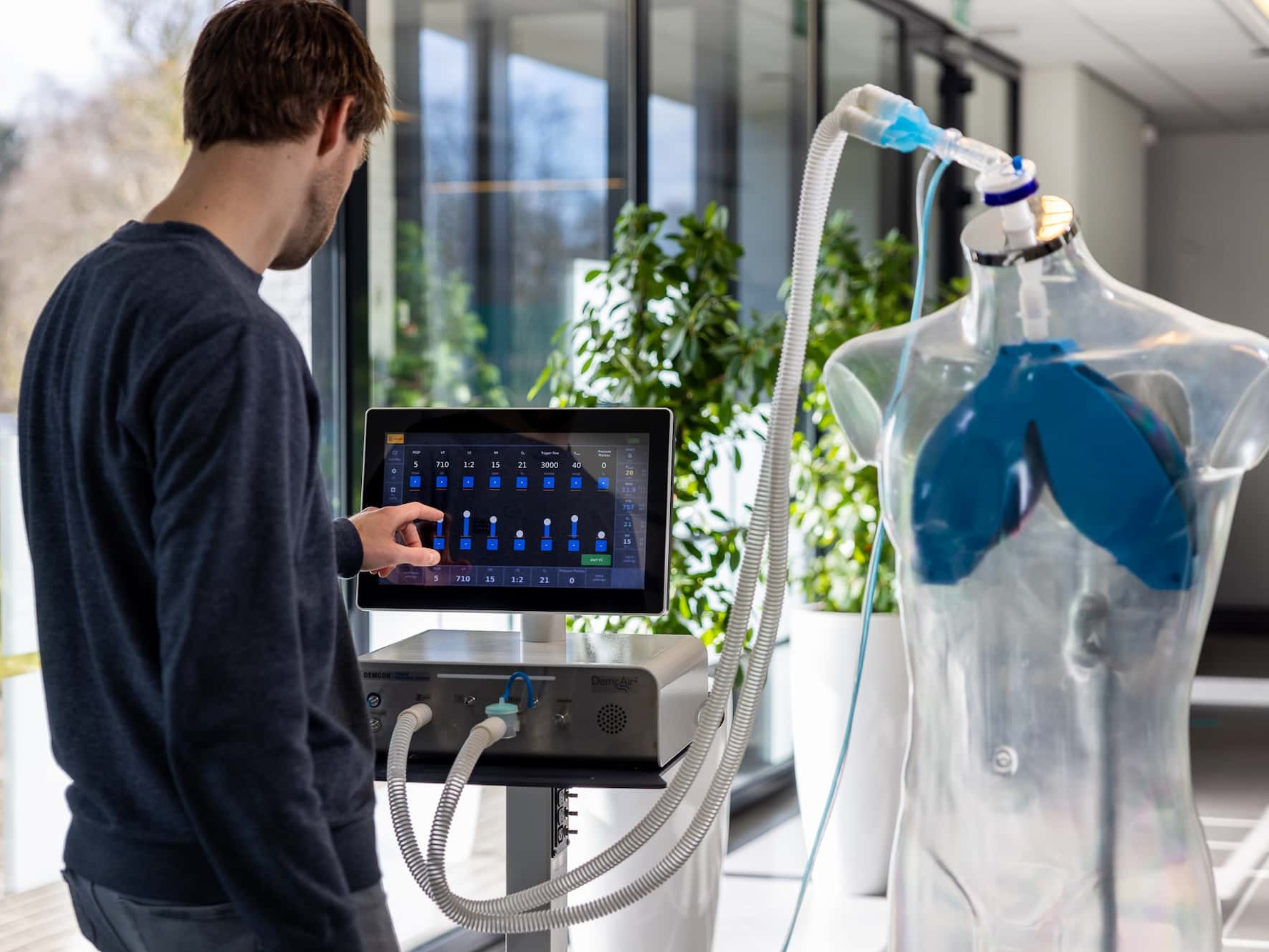 demcon-macawi-demcair