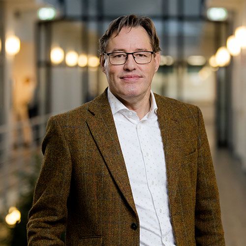 Portret Ton van Oort